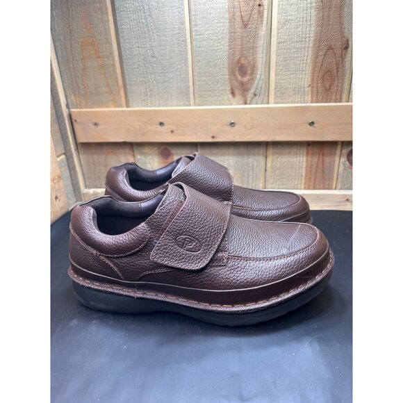 Propet Mens Brown Leather Slip-On Walking Shoes Size 10.5 XX 5E - Picture 1 of 8